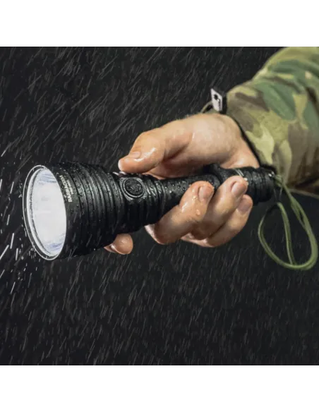 Lampe torche professionnelle Armytek Barracuda Pro Max Magnet USB - Jusqu'à 2800 lumens