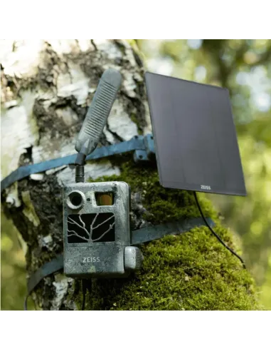 Zeiss Solar Panel Pro for camera trap